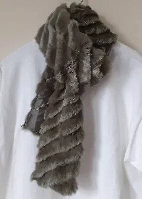 Karl Donoghue Scarf Stole Real Fur 2 Tone Gray Logo Lined Women • $19.99