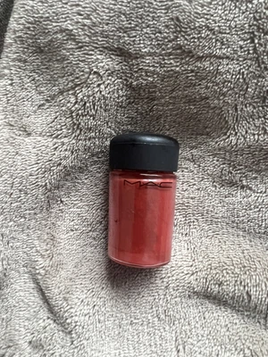 £4.99 • Buy Mac Pigment Eyeshadow