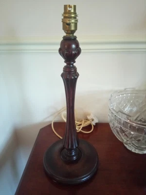£75 • Buy VINTAGE / VICTORIAN MAHOGANY TABLE LAMP 17  X7   VERY GOOD CONDITION 