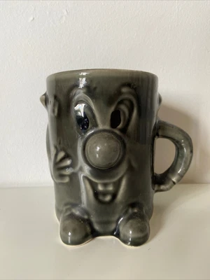 £4 • Buy Dusty Bin Mug Grey Vintage 1980s