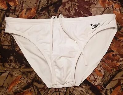 Speedo Men's Swimming Trunks White Medium 34  • $15