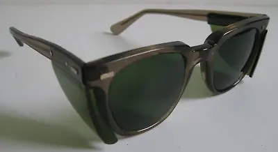 Vintage  AO  Safety Glasses Z87 Made In USA Green Lens W/Shield Rare !!! EUC !!! • $14.50