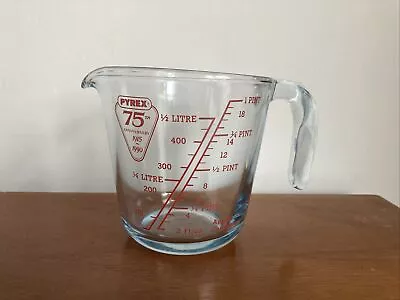 £4.50 • Buy Vintage Pyrex Glass Measuring Jug - One Pint - 75th Anniversary 1915 - 1990