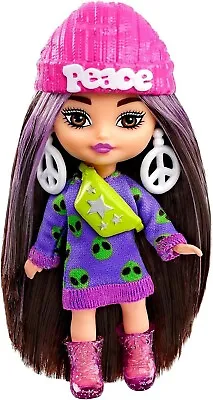 Barbie Extra Mini Minis Doll With Brunette Hair Alien Sweater Dress & Peace Sig • $10.92