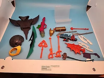 Lot 19 Vintage 1990s 2000s Batman Parts Weapons And Accessories Kenner Robin  • $35