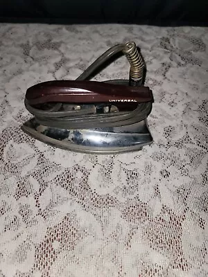 Vintage Universal Cloths Iron / Curling Iron Heater E9021 Landers Frary & Clark • $15.50