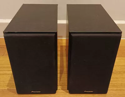 Pioneer S-HM22 X-HM22 15W 8 Ohm 2-Way Black Bookshelf Speakers • $33.99