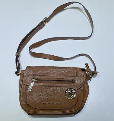  Michael Kors Julia Medium Brown Leather Mk Messenger Crossbody Bag • $32.99