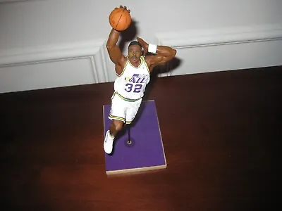 Mcfarlane Nba Legends 5 Karl Malone Chase Variant White Jersey Utah Jazz • $109.99