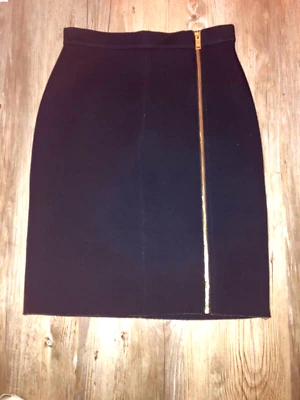 £12 • Buy REDUCED Reiss Ladies Black Pencil Skirt - Full Front Zip Size 8 - Good Condition