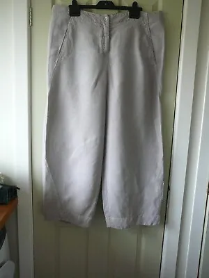 £39 • Buy Oska Sz 5 Regular Linen Trousers Colour Pale Clover  .Nice Shaping To Leg.