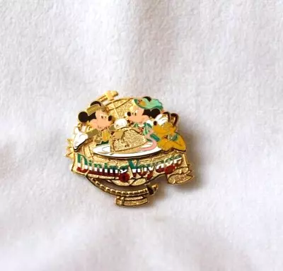 Disney Resourt Japan Hotes Mickey Mouse Minnie Mouse Pin Dinging Voyage • $15