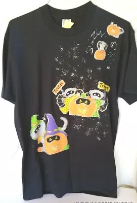 Black T-Shirt Halloween Trick Treat Glitter Pumpklins Dogs Size L Women's • $6.48