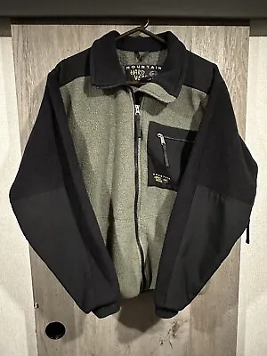 Vintage Mountain Hardwear Jacket L Gray Sherpa Fleece Sweater Hiking Polartec • $29.99