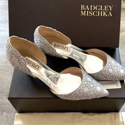 $150 • Buy Badgley Mischka Gold Ginny D’Orsays Size 10 Kitten Heels Pumps