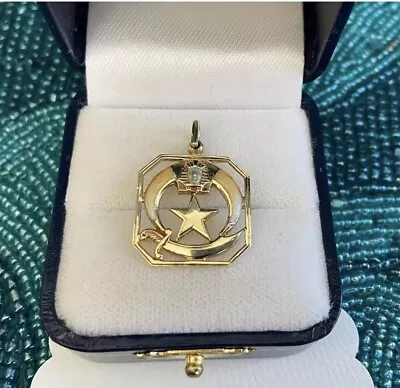 Vintage 14k Gold & Enamel Masonic Shriner Pendant 5.7grams. No Reserve. • $22.50