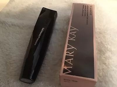 Mary Kay Lash Intensity Mascara (BLACK 092105) • $13