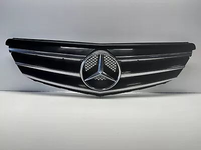 2008-2011 Mercedes Benz C300 W204 Front Radiator Grille Grill W/Emblem OEM • $99.99