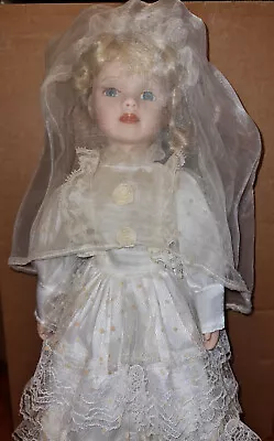 Homeart Bisque Porcelain Wedding Doll W/veil  45cm/17  W/stand • $22