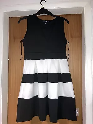Quiz Dress Size 14 New • £3.50