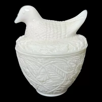 Vintage Avon White Milk Glass Bird Dove On Nest Candy Dish Embossed Leaf Pattern • $10.40