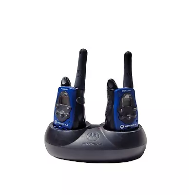 Motorola TALKABOUT T5720 Two-Way Radios With Docking Charger Walkie Talkies • $27.98