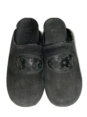 $36 • Buy DANSKO Black Leather Slip On Mules Clogs, Women’s Size 37 EU