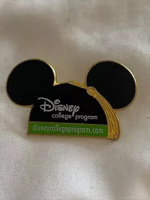 $15.99 • Buy Disney Pin 120436 Disney College Program Graduation Green And Black Earhat DCP