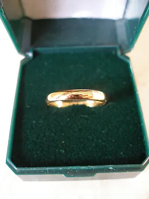 Vintage 22ct Gold  3mm Court Wedding Ring Beautiful • £175