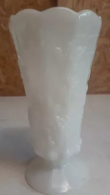 Vintage 1950s Westmoreland Paneled Grape Milkglass Vase • $11.55