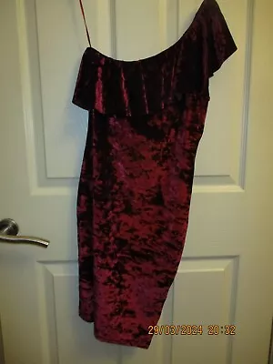 Ladies 'QED LONDON' Dress. Size 10 • £1.99