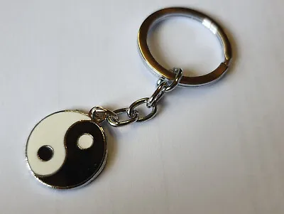 Chinese Yin & Yang Symbol Enamel Keyring Handbag Charm Gift  Uk Seller Free P&p • £3.95