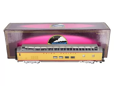 MTH 20-6738 O Gauge Union Pacific 70' ABS Full Length Smooth Side Vista Dome Car • $125