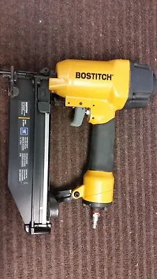$65 • Buy Bostitch SB-1664FN 16 Gauge Straight Finish Nailer