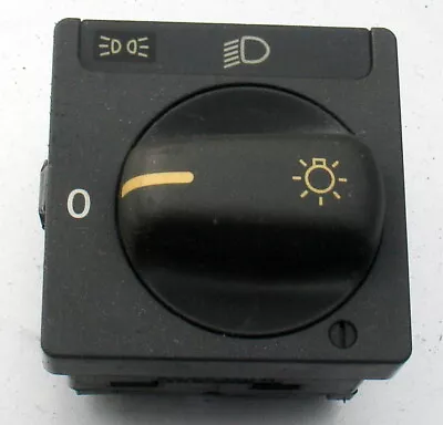 Volvo C70 S70 V70 V70xc 1998 1999 2000 Headlight Switch Oem # 8622023 30739333 • $18.40