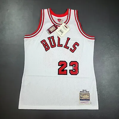 100% Authentic Michael Jordan Rookie Mitchell Ness 84 85 Bulls Jersey Size 44 L • $250.75