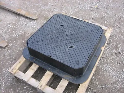 £195 • Buy 1no USED CAST IRON MANHOLE COVER & FRAME APPROX 690 X 690 X 150 Deep D400 40 TON