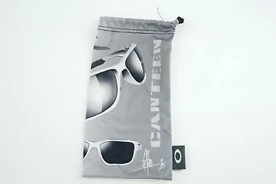 Pre-Owned Oakley Canteen White Grey Microfiber STORAGE BAG/POUCH Sunglasses • $10