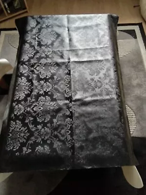 Armatista Damask Effect  Felt Backed PVC Black Table Cloth 120cm X 80cm • £5