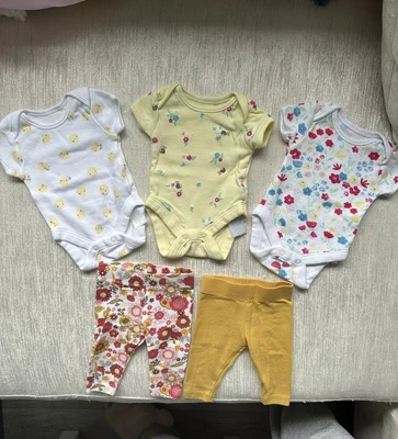 £0.99 • Buy Newborn Baby Girl Clothes Bundle Excellent Condition Nutmeg, Primark