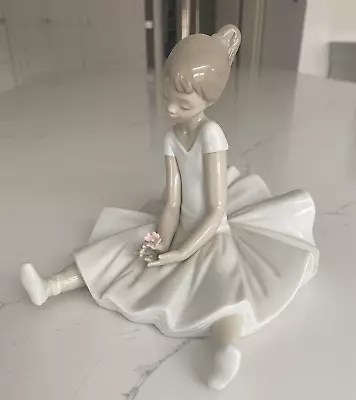 NAO Lladró Spanish Porcelain Figurine #1456 Ballerina Girl With Flower Cost £115 • £40