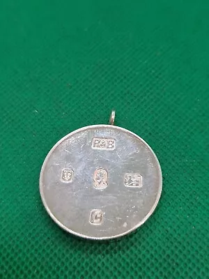 Unusual Sterling Silver Ingot Pendant 1 Oz Coin Round Queen Unusual Unique  • £22.09