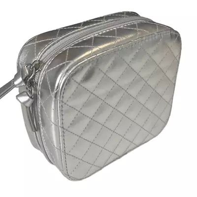 Trish McEvoy Silver Quilted Zip Around Power Of Makeup Planner Makeup Case • $30