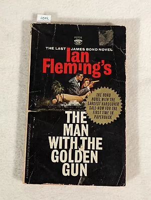 MAN WITH THE GOLDEN GUN Ian Fleming 1st Print Signet Paperback 1966 James Bond • $16.25