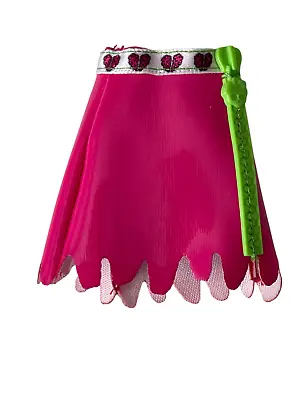 New Monster High Ghoulia Yelps Doll 2022 G3 Reboot Pink Heart Skirt Fashions • $5.99