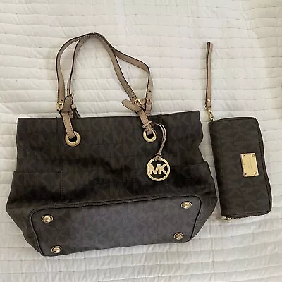 Michael Kors Handbag And Wallet — Great Condition Dark Chocolate Brown Color • $100