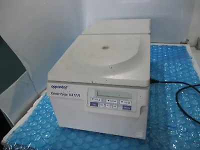 Eppendorf 5417R Refrigerated Centrifuge W/ Rotor F45-24-11 & Lid • $2000