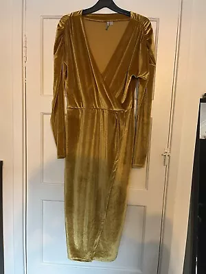 ASOS Gold Velvet Wrap Midi Dress. Size 10 • £14