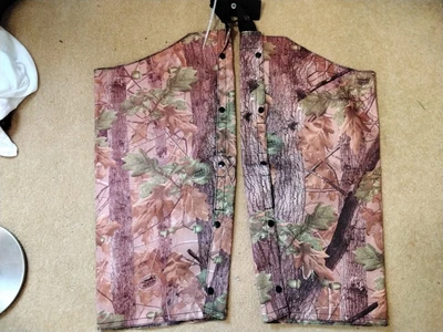 Jack Pyke Chaps Over Trousers  Unused • £12.40