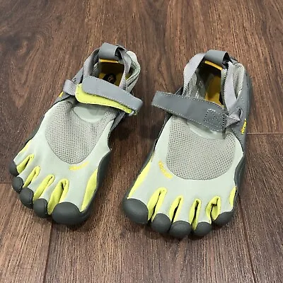 Vibram FiveFingers Sprint Barefoot Running Shoes Gray Green W145 Womens Sz 38 • $20